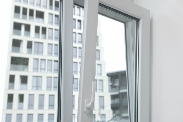 Soundproof Windows Installation in Hamburg