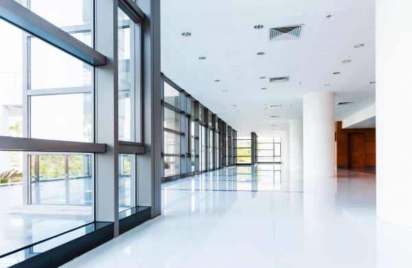 Commercial Window Service in Hamburg