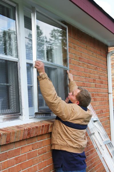 Storm Windows Replacement in Hamburg